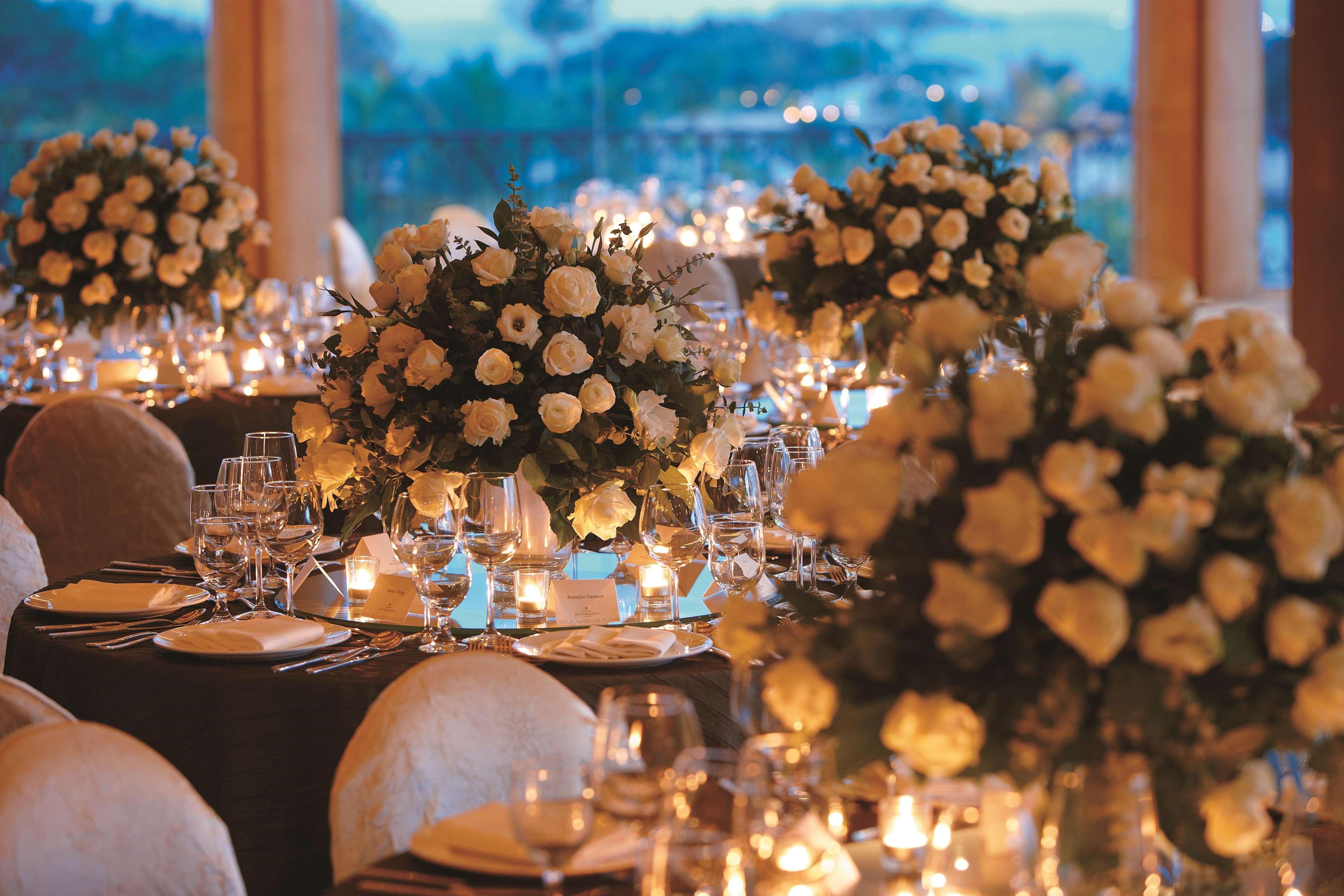 Shangri-La Rasa Sentosa, Сингапур Экстерьер фото Wedding reception at the InterContinental