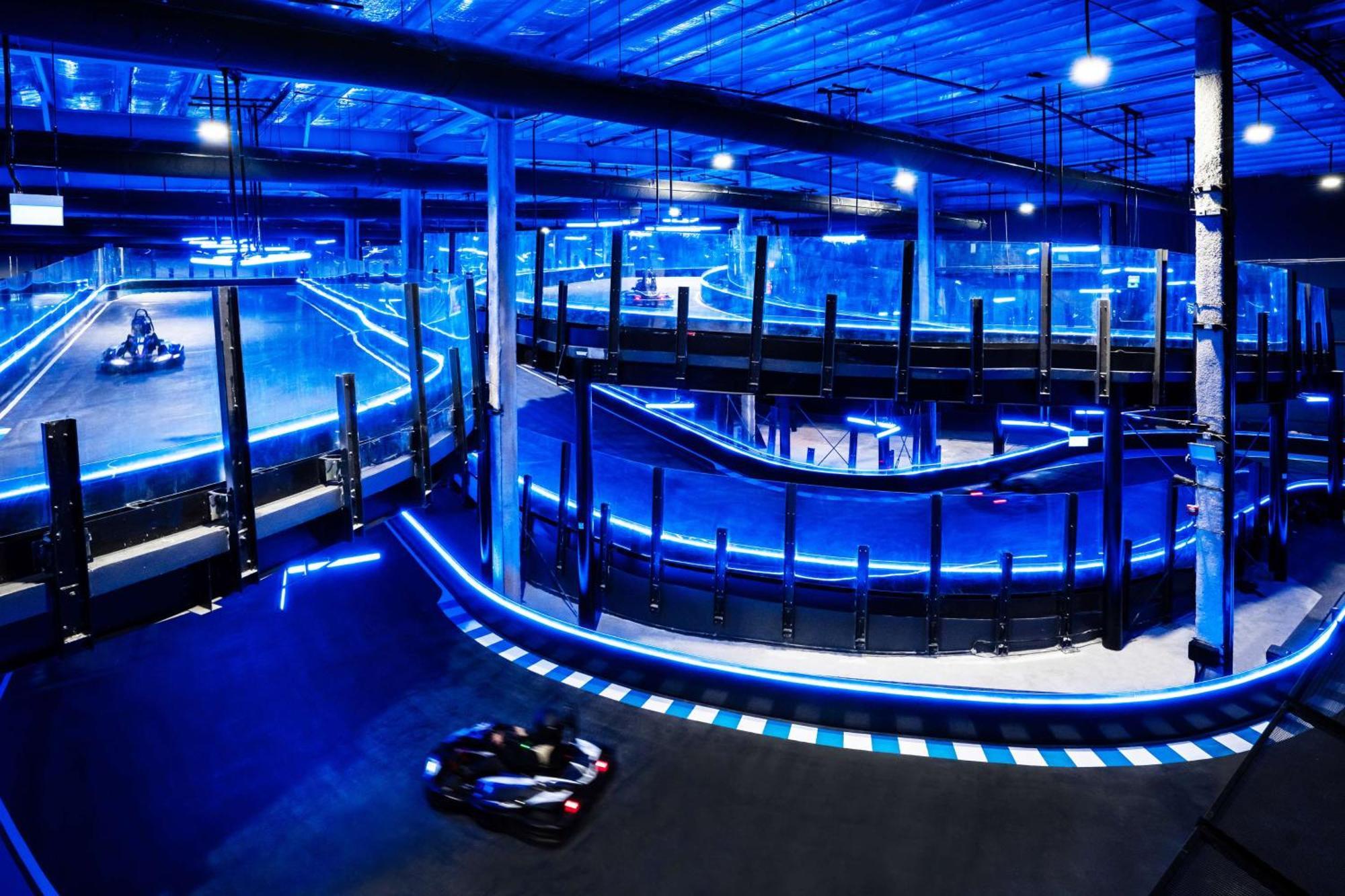 Shangri-La Rasa Sentosa, Сингапур Экстерьер фото Indoor kart racing